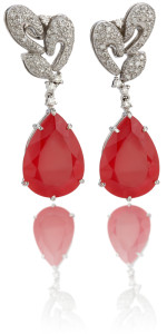 Photo courtesy Vianna Brasil SB_Cashmere-Earrings