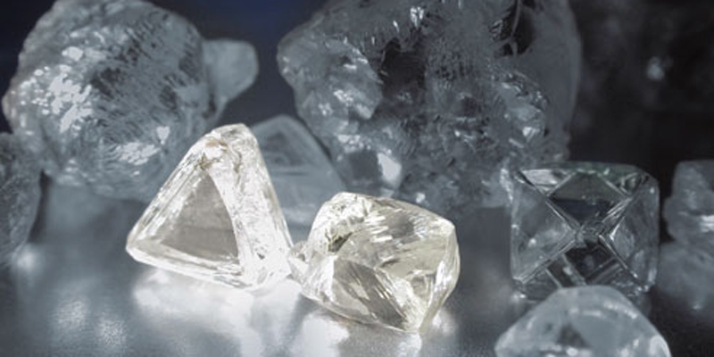 Photo courtesy Diamond Information Center SB_RT_LTE-RS14