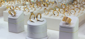 Six Nabbed in Bold Cornwall Jewellery Store Smash-and-Grab