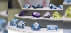 How synthetic gems shaped antique and vintage jewellery