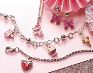 When purchasing jewellery for their little ones, buyers should consider parents' lifestyles and the family's cultural background.