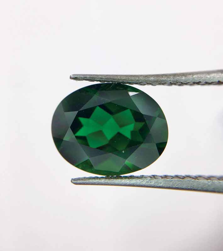 A 2.91-carat diopside. This gem offers the rich colour of emerald at a lower cost.