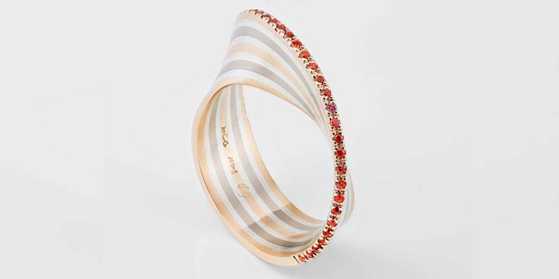 Photos courtesy Rio Grande Québécois designer Pierre-Yves Paquette won first place in the gold/platinum category at this year’s Saul Bell Design Awards for his ‘Moebius No.1’ ring.