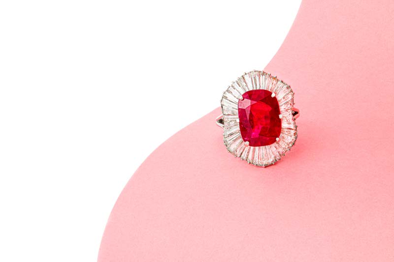 Photo courtesy Chiswick Auctions A 10.51-carat Burmese ruby and diamond cluster ring realized £462,500 (C$757,762) at Chiswick Auctions’ jewellery sale.