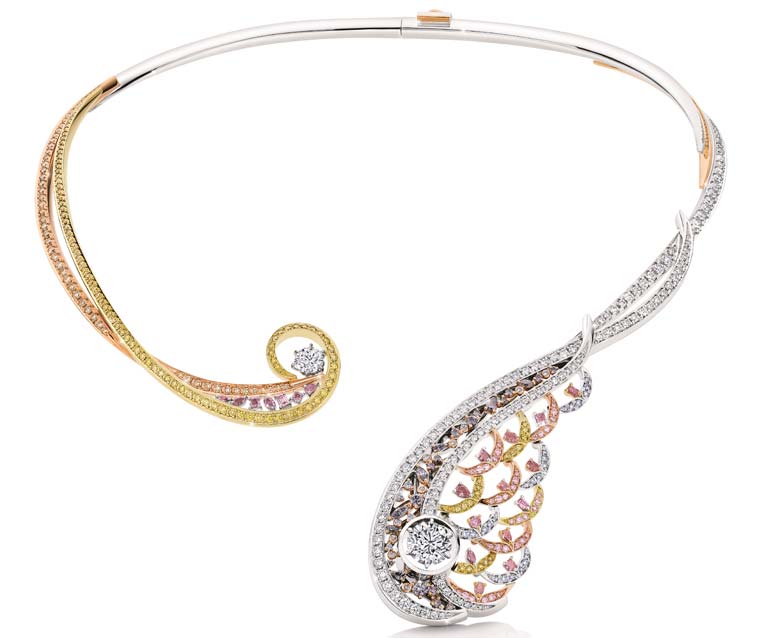 The ring and necklace are valued at US$1.1 million.