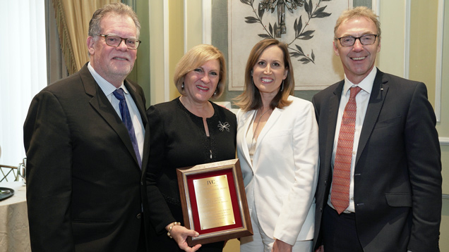 Photo courtesy GIA From left: Joel Schechter; Susan Jacques; Tiffany Stevens, chief executive officer of JVC; and Charles Stanley, 2020 chair of the JVC board.