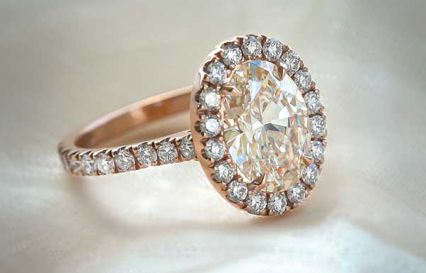 A pink diamond set in rose gold can enhance the stone’s rosy hue.