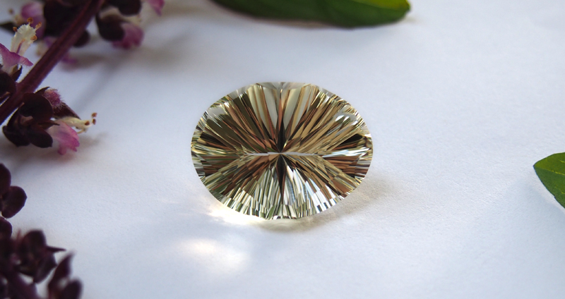 A 31.36-carat fantasy cut sunrise quartz. Photo by Gabrielle Belanger-Girard, Rippana Inc.