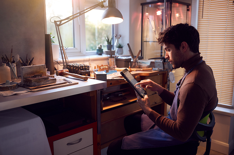 Jewellery retailers interested in refining their safety and security skills are in luck, thanks to a new offering from Jewelers Mutual.
