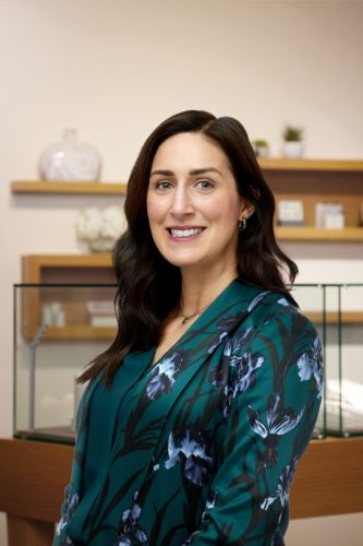 portrait photo of smiling woman